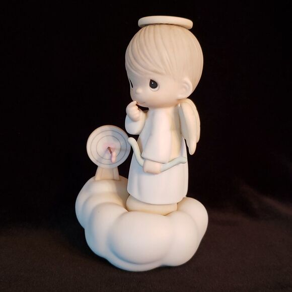 Vintage Precious Moments Porcelain Figurine 1985 "Sending My Love" #100056 - Picture 2 of 7